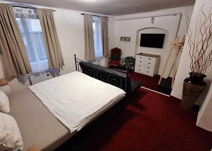 Leipa Aparthotel 3*